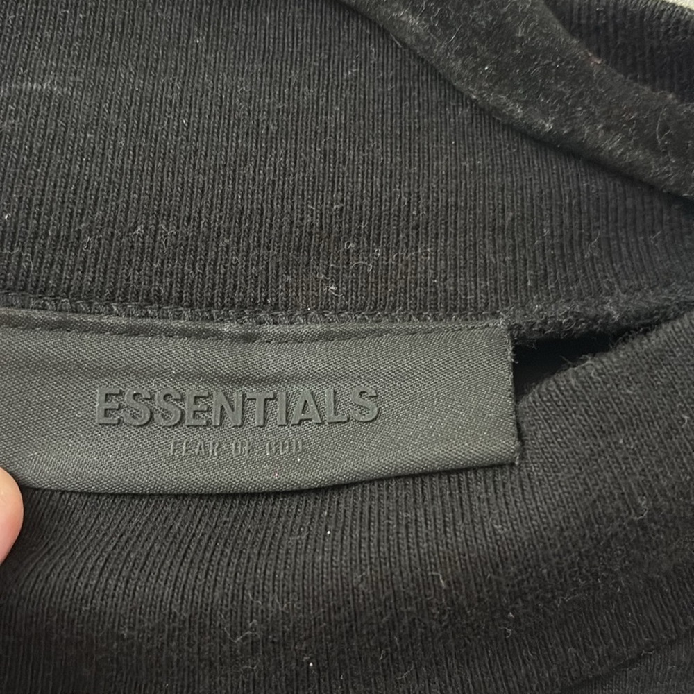 Essentials Fear of God men’s small Black Short Sleeve Tee - high neck - Picture 3 of 7